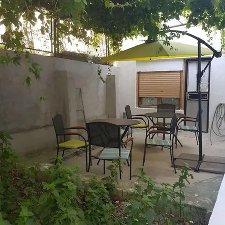 Apartament Saric *