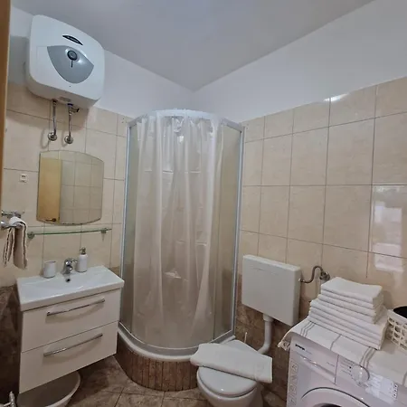 شقة Saric سبليت