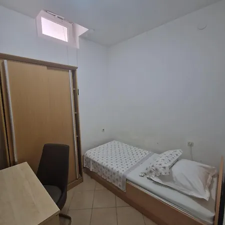 Saric Διαμέρισμα Σπλιτ