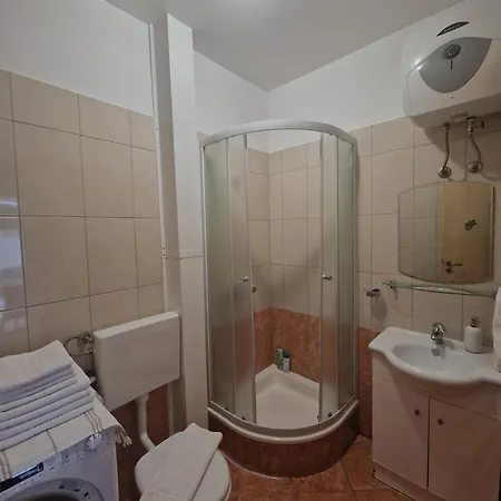 شقة Saric سبليت